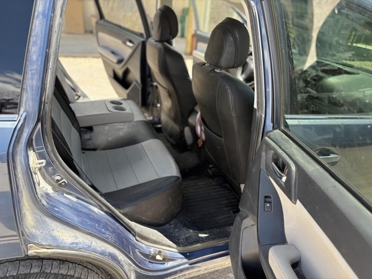 2014-subaru-forester-image-18