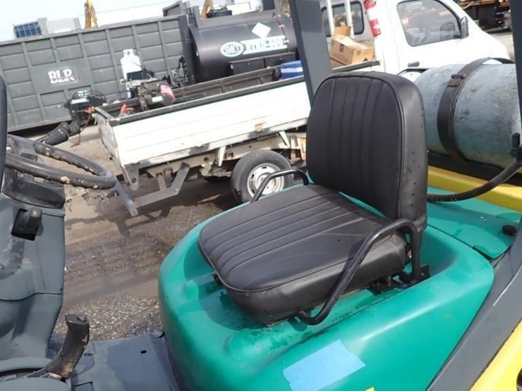 2008-komatsu-g25-forklift-image-15