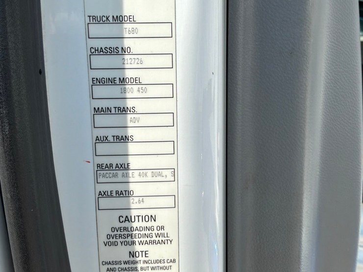 2018-kenworth-t680-image-75