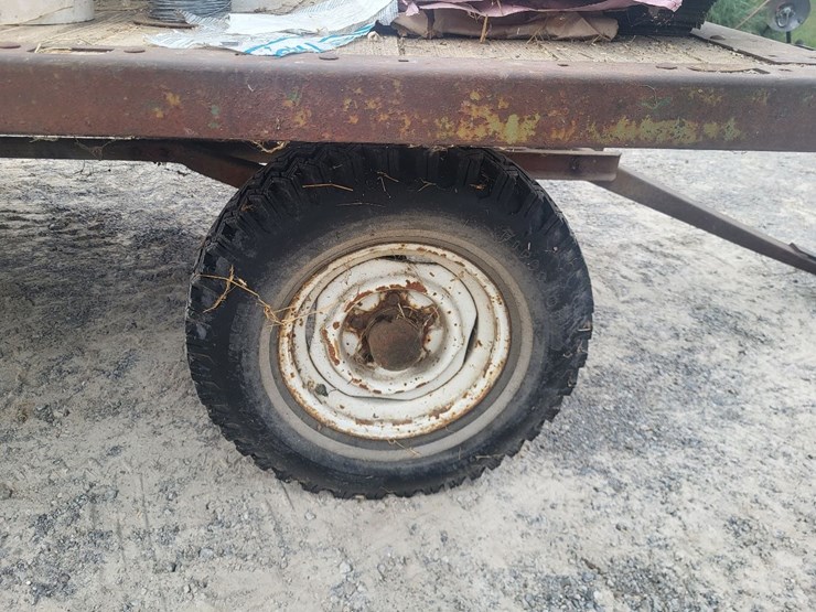 hay-wagon-w/running-gear*contents-on-wagon-not-included*.-image-35