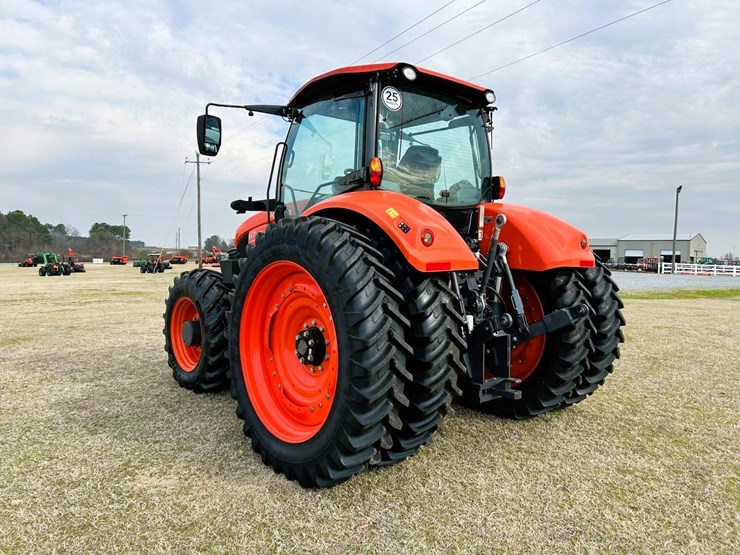 2023-kubota-m7-174-image-1