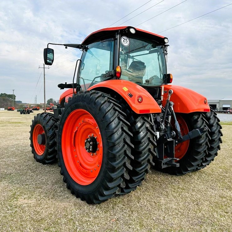 2023 KUBOTA M7-174
