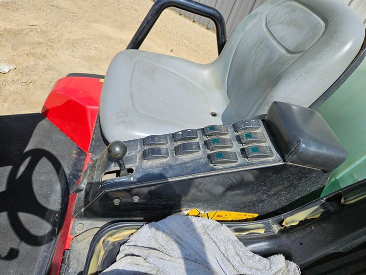 toro-multi-pro-5700d-image-35
