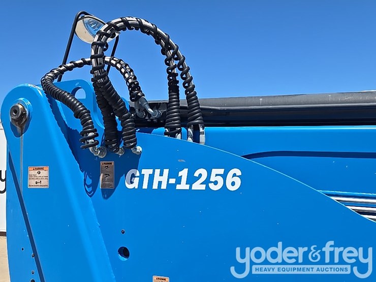 2019-genie-gth1256-image-34