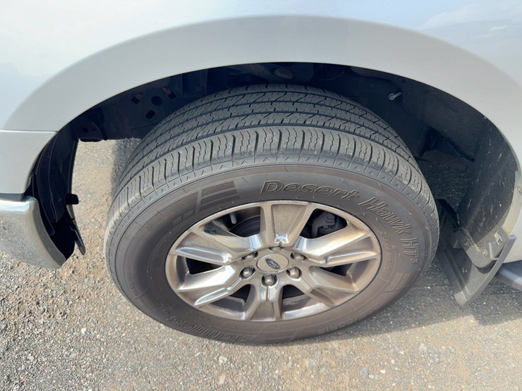 2015-ford-f150-xlt-image-11