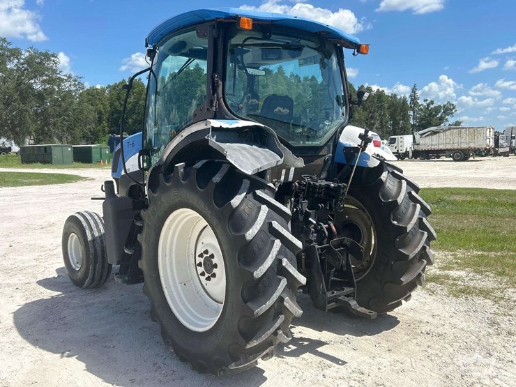 new-holland-t6030-image-4