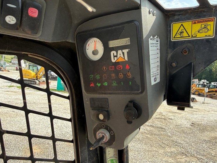 2011-caterpillar-289c-image-22
