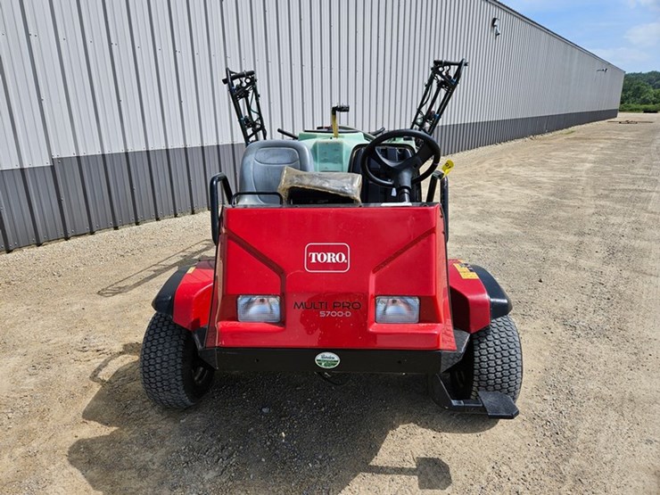 toro-multi-pro-5700d-image-8