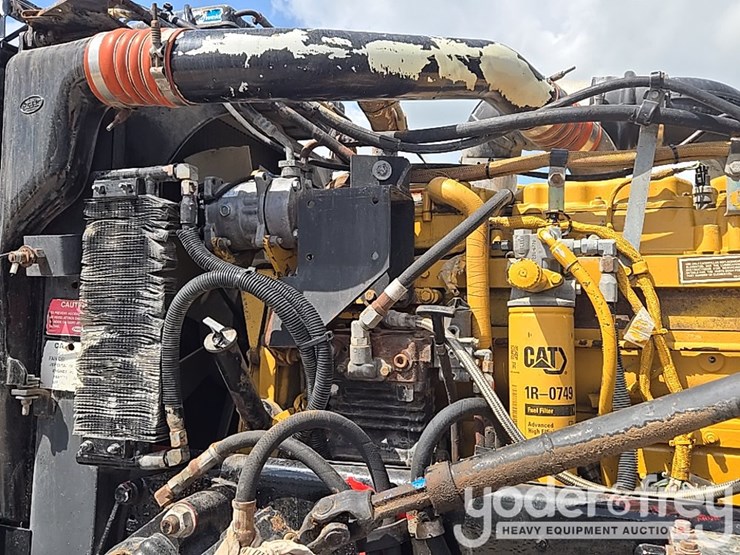 2000-peterbilt-357-image-50