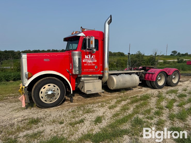 1997-peterbuilt-379-t/a-truck-tractor-image-1
