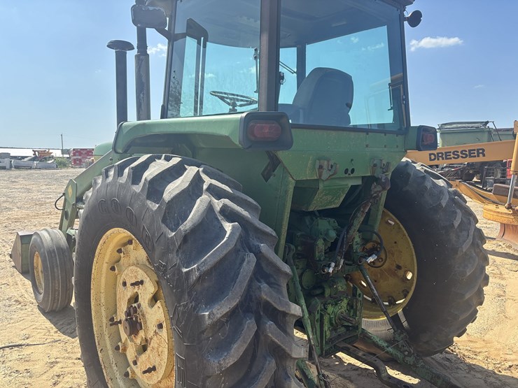 1976-john-deere-4430-image-14