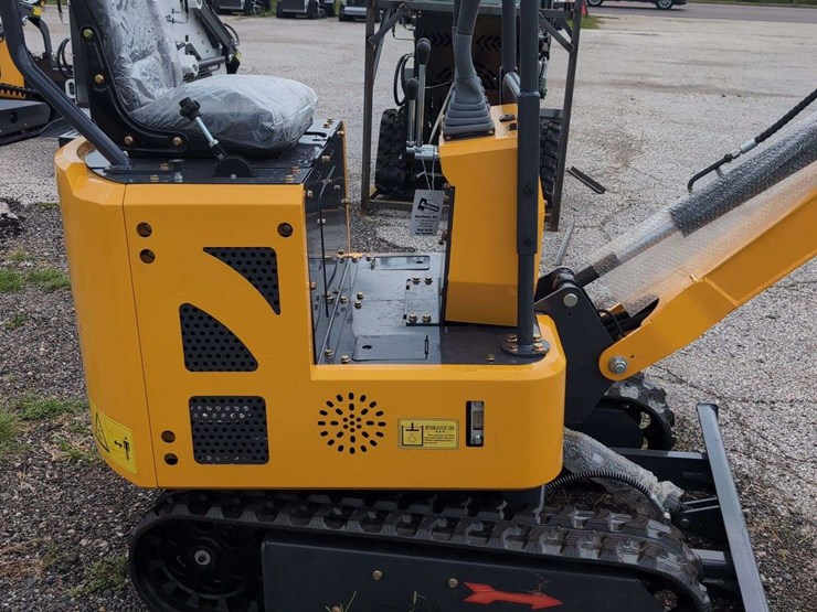 zjg-mini-excavator-zj-12-(yellow)-image-4