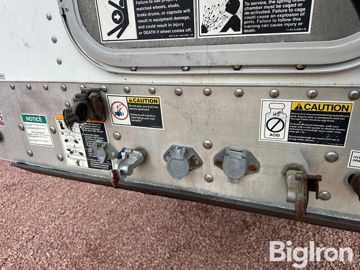 2012-wilson-dwbt-650-image-9