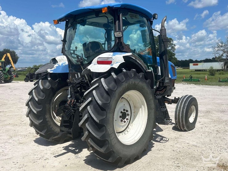 new-holland-t6030-image-3