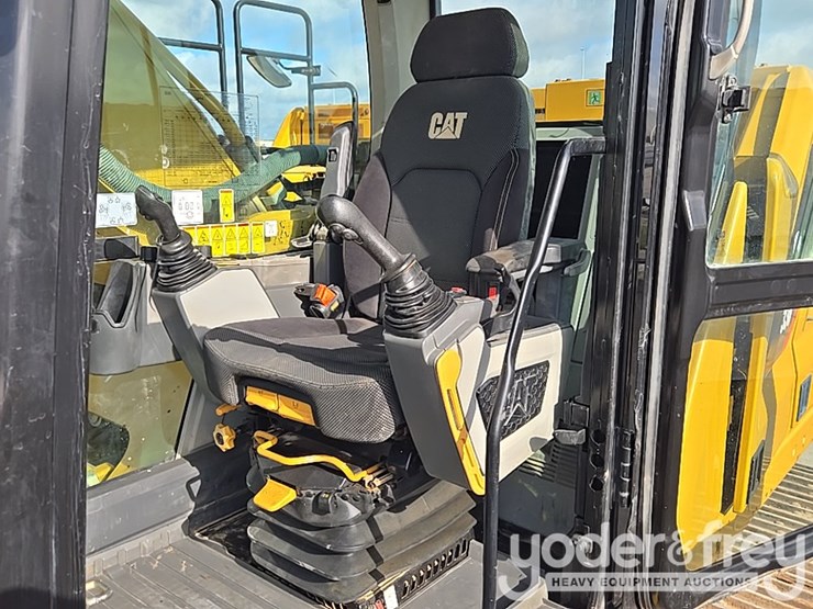 2019-caterpillar-336-image-73