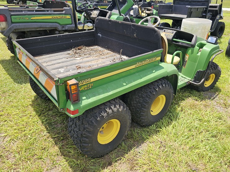 john-deere-gator-image-3