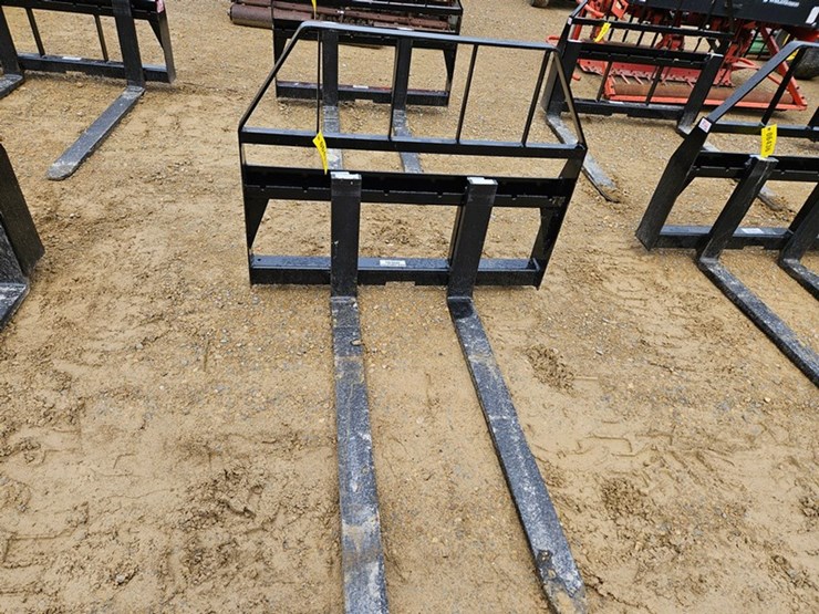 #225-•-kivel-48"-3500-lb-pallet-fork-image-8