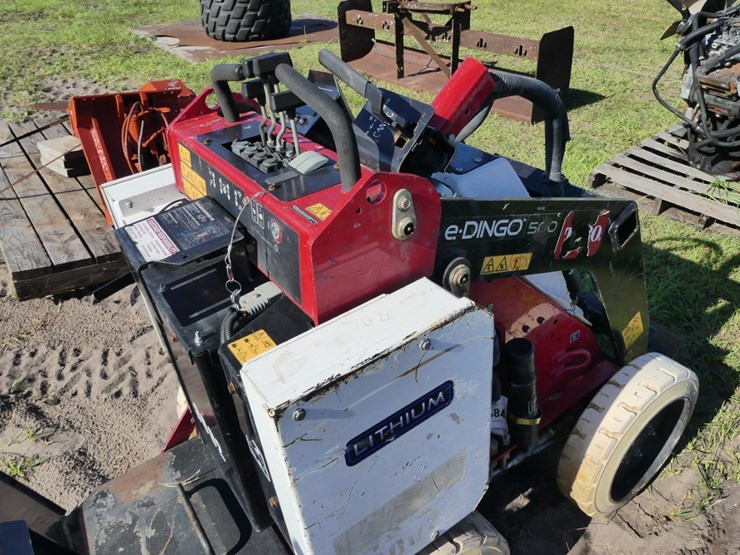 toro-e-dingo-500-image-4