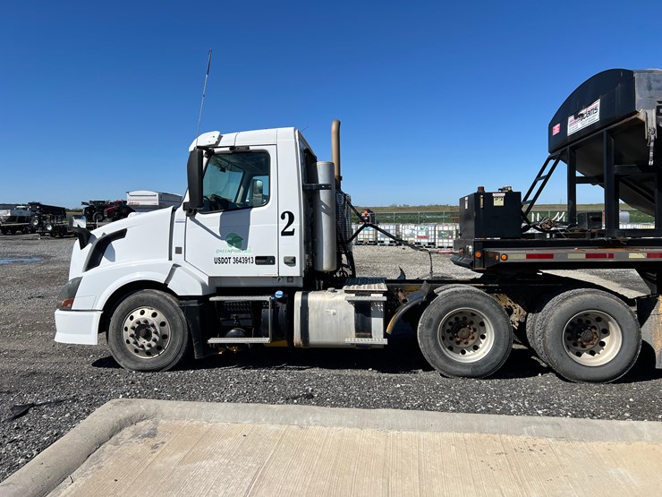 volvo-vnl-image-7