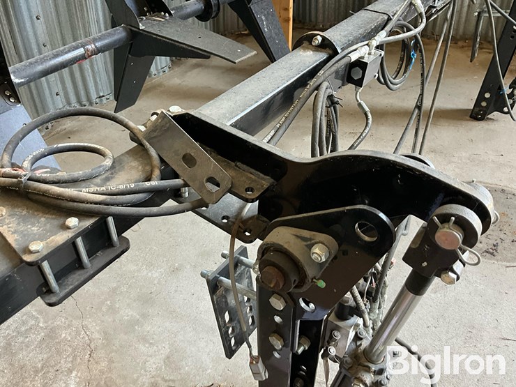 john-deere-606c-image-15