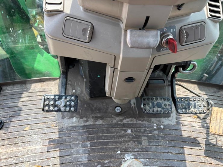 john-deere-6430-image-28