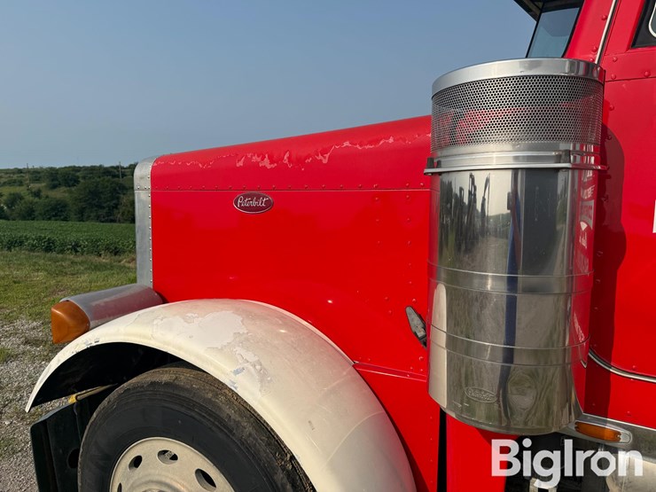 1997-peterbuilt-379-t/a-truck-tractor-image-16