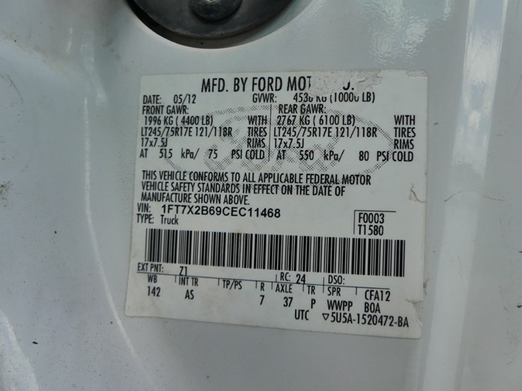 2012-ford-f250-xl-image-14