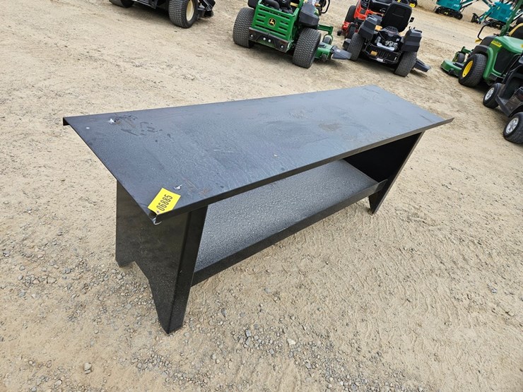 #6885-•-kit-container-90"-metal-work-bench-image-3