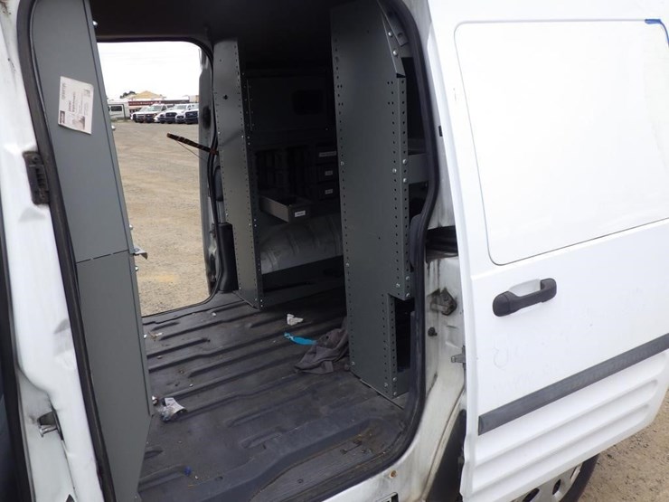 2013-ford-transit-connect-image-7