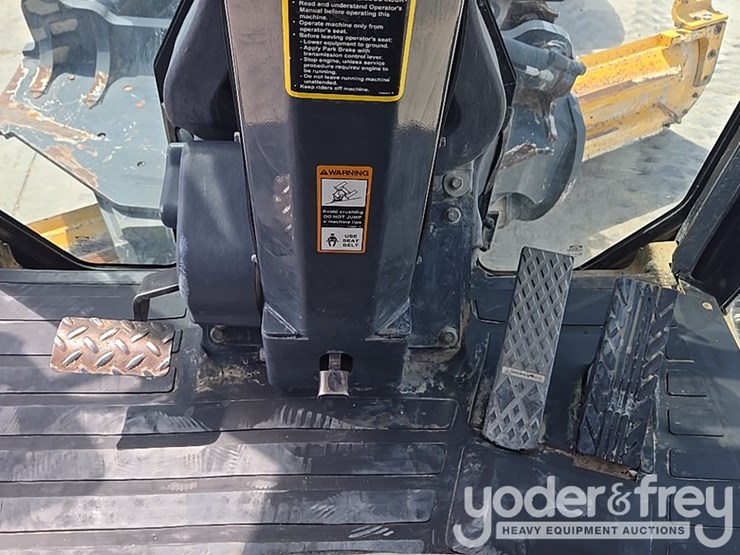 2012-deere-670gp-image-72