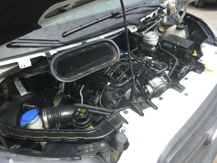 2017-ford-transit-image-11