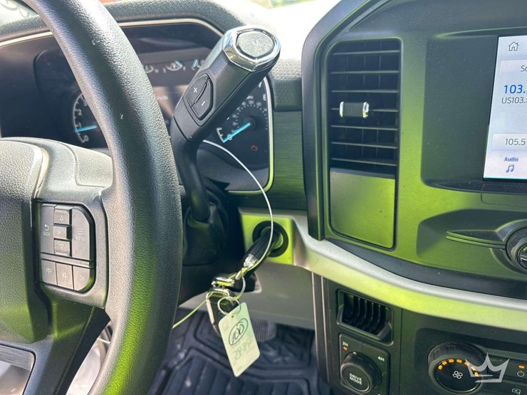 2021-ford-f150-image-14