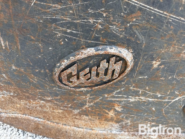 geith-12”-mini-excavator-bucket-image-14