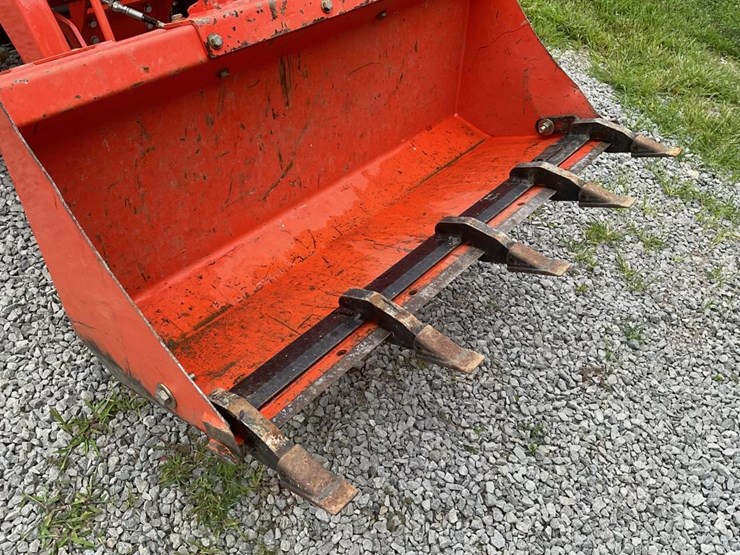 kubota---2023-4wd-compact-tractor-image-5
