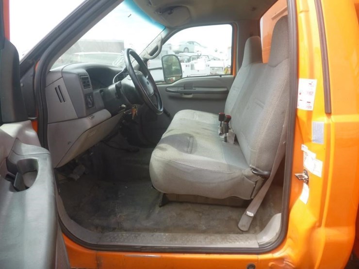 2000-ford-f450-image-15