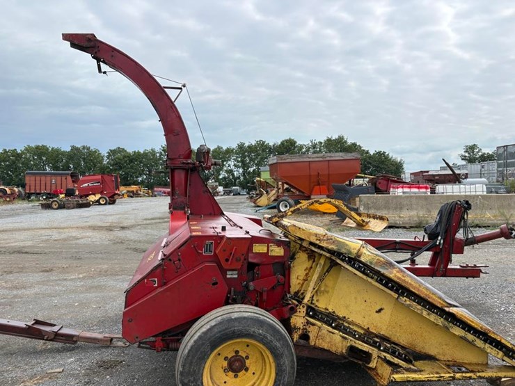 new-holland-782-image-7