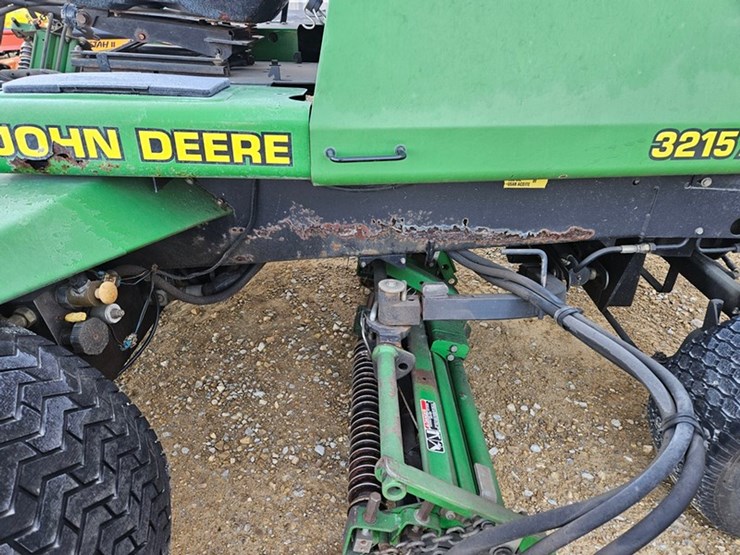 john-deere-3215a-image-14
