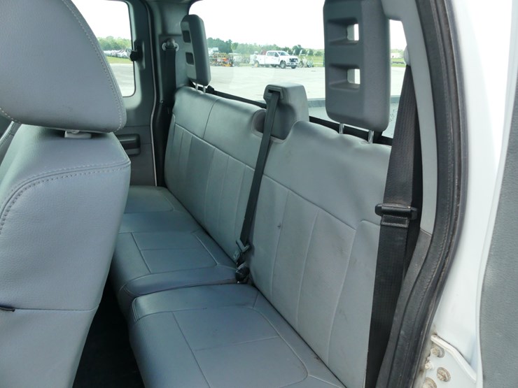 2012-ford-f250-xl-image-9