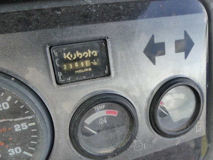 kubota-rtv900-image-13