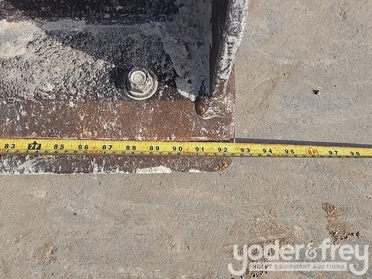 2019-deere-310sl-image-15