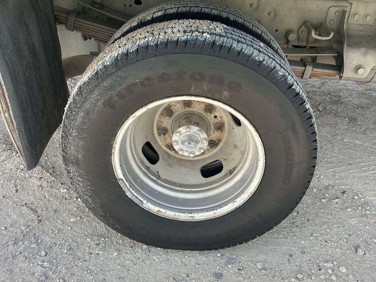 2008-ford-f350-image-32