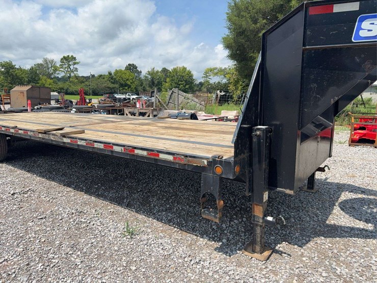 sure-trac-30'-gooseneck-trailer-image-3