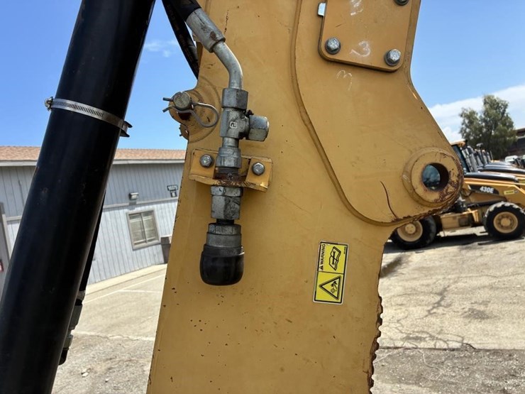 2008-caterpillar-430e-image-14