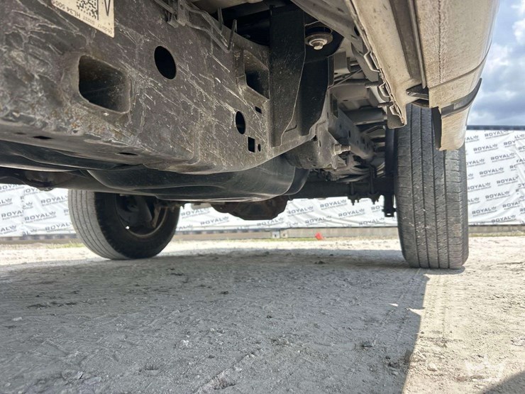 2017-ford-f150-image-21