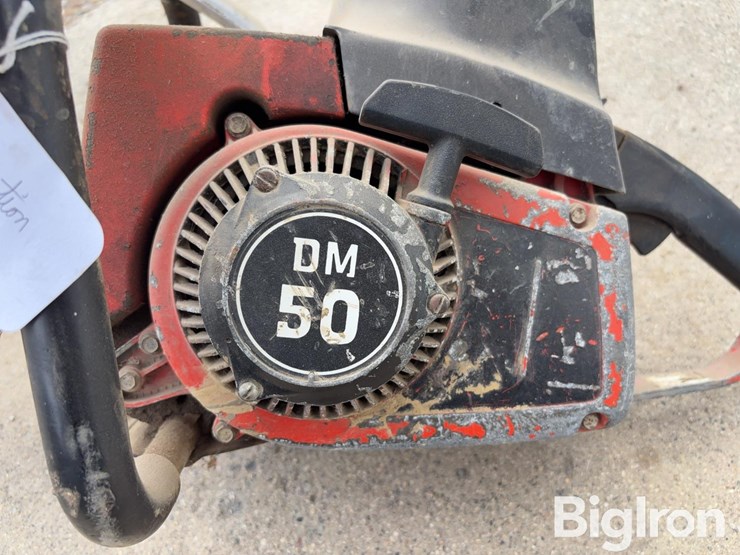 homelite-dm50-gas-chop-saw-image-10