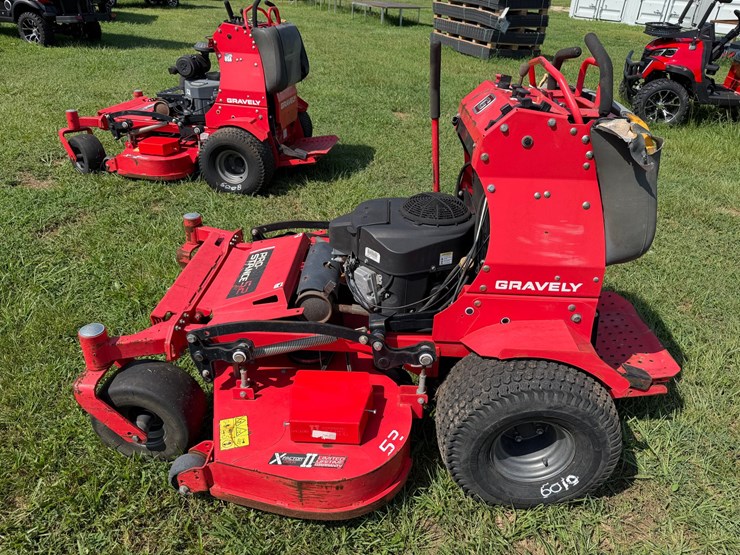 gravely-prostance-52-image-4