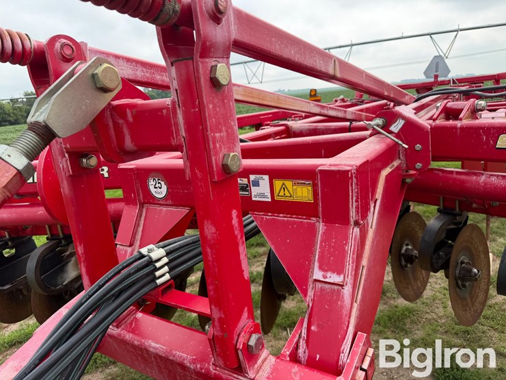 sunflower-4412-5-shank-disk-ripper-image-15