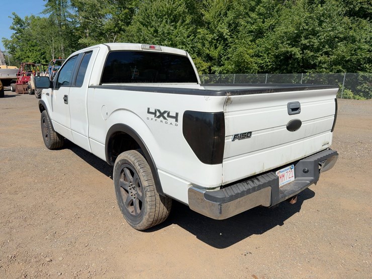 2011-ford-f150-xlt-image-3