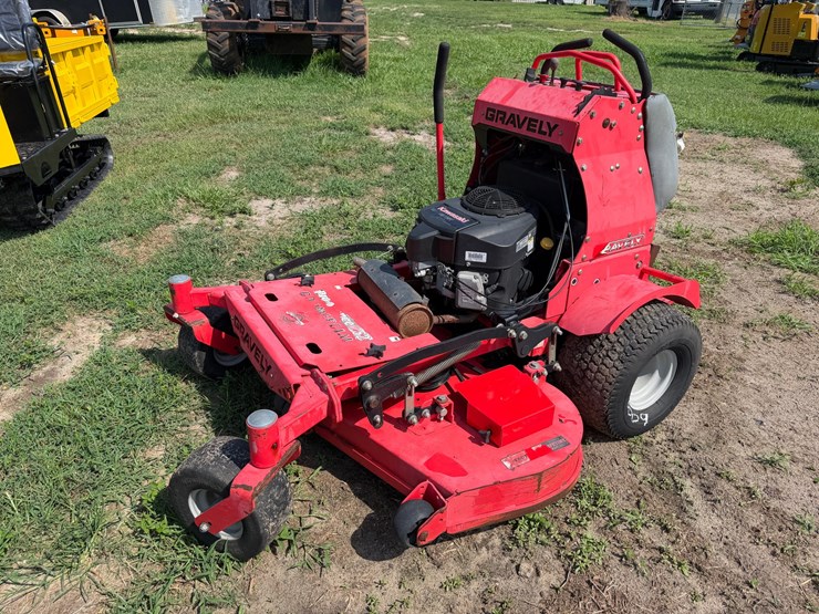gravely-prostance-52-image-3