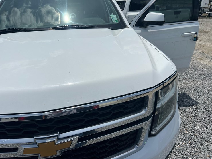 chevrolet-tahoe-image-29
